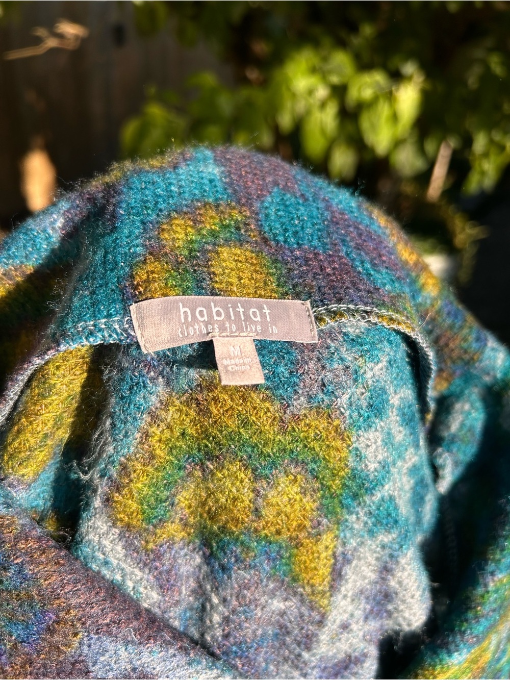 Habitat - Aspen Knit Retro Jacket in the "Skyline" jewel tone floral pattern - Picture 8 of 8